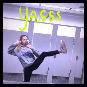 Meet your Posher, Ashley